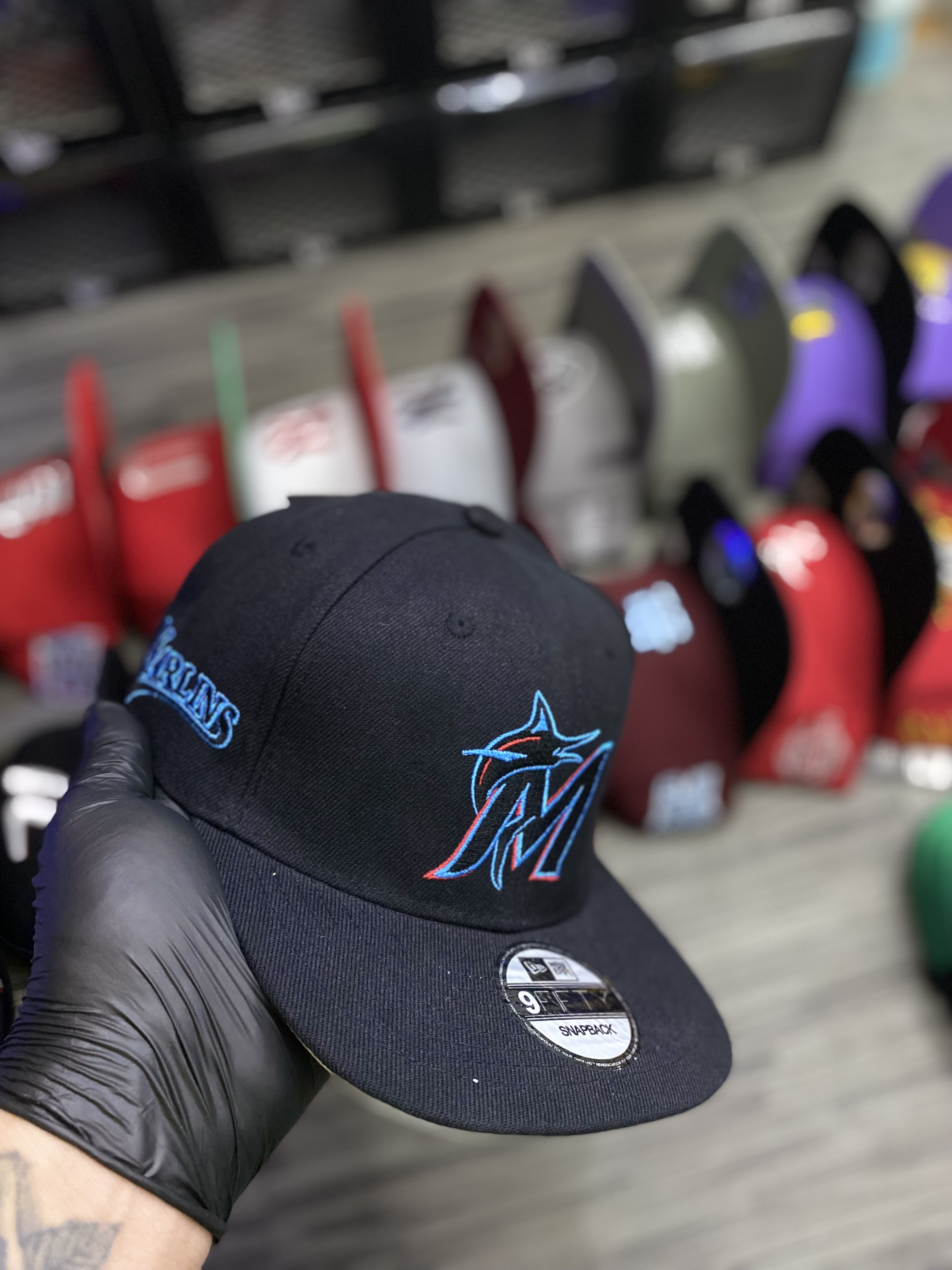 Gorra AAA Miami negra plana 
