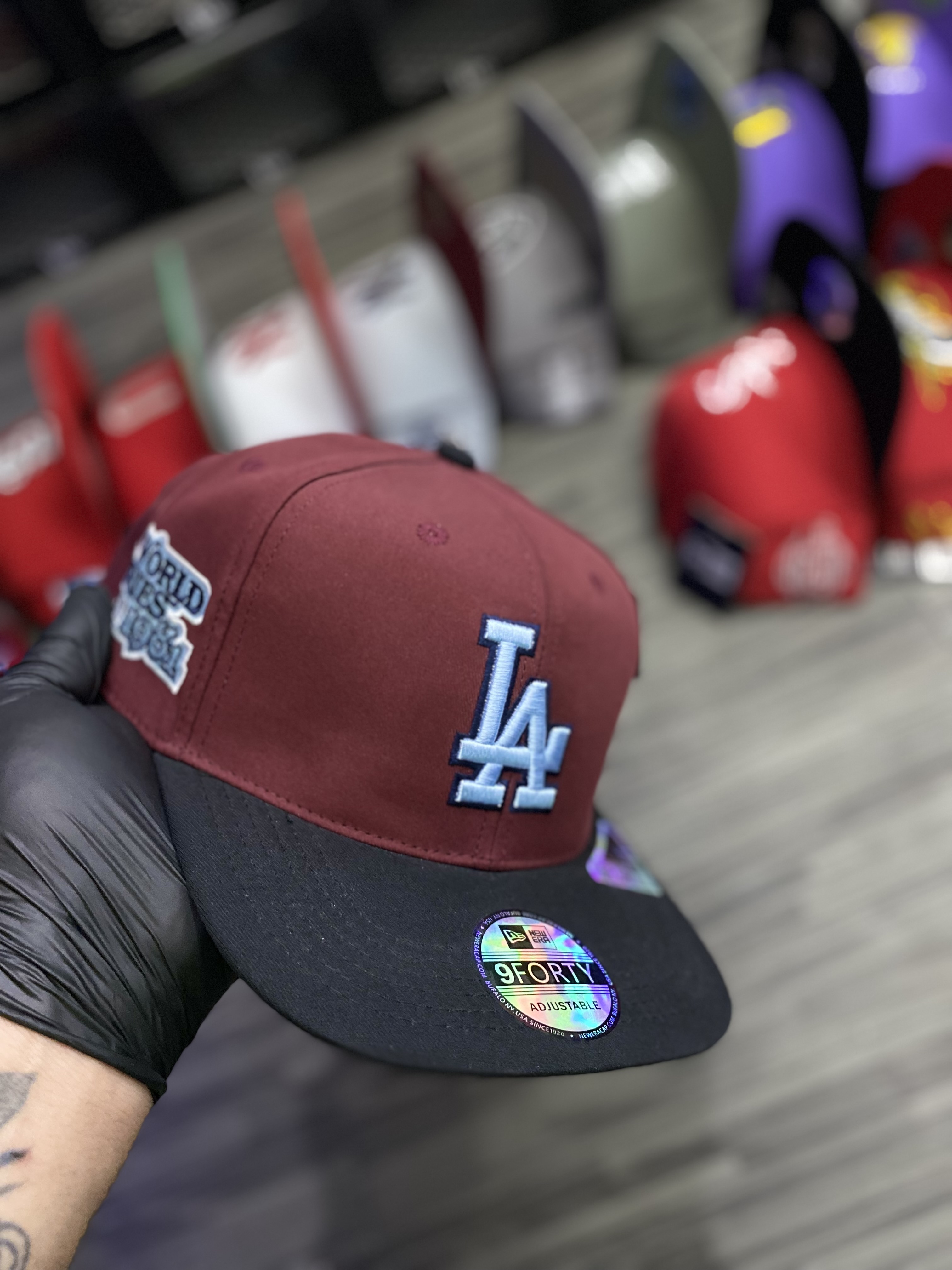Gorra AAA Los Angeles Dodgers vinotinto negra ( plana )  