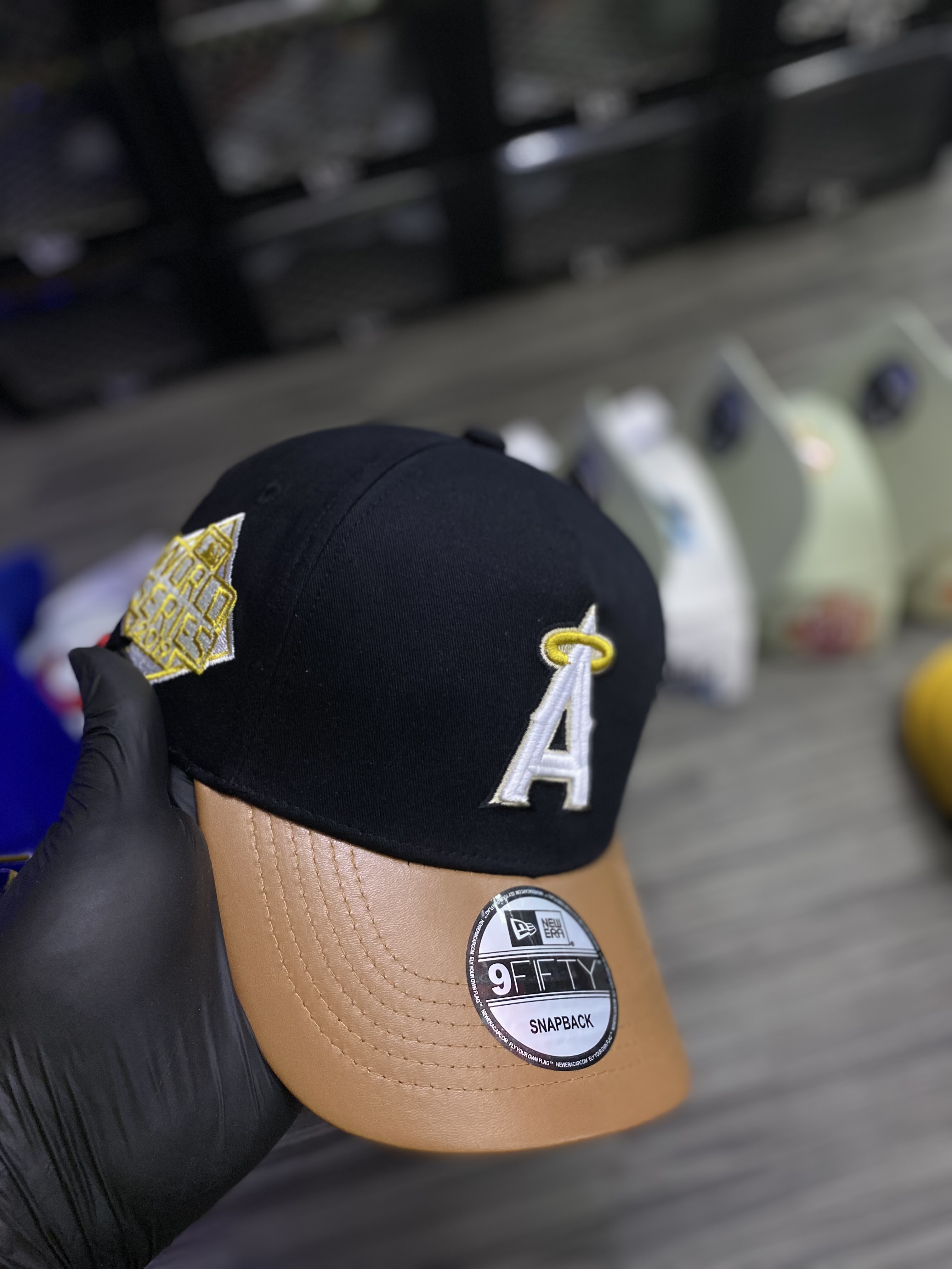 Gorra AAA Los Ángeles negra con marrón ( curva ) 