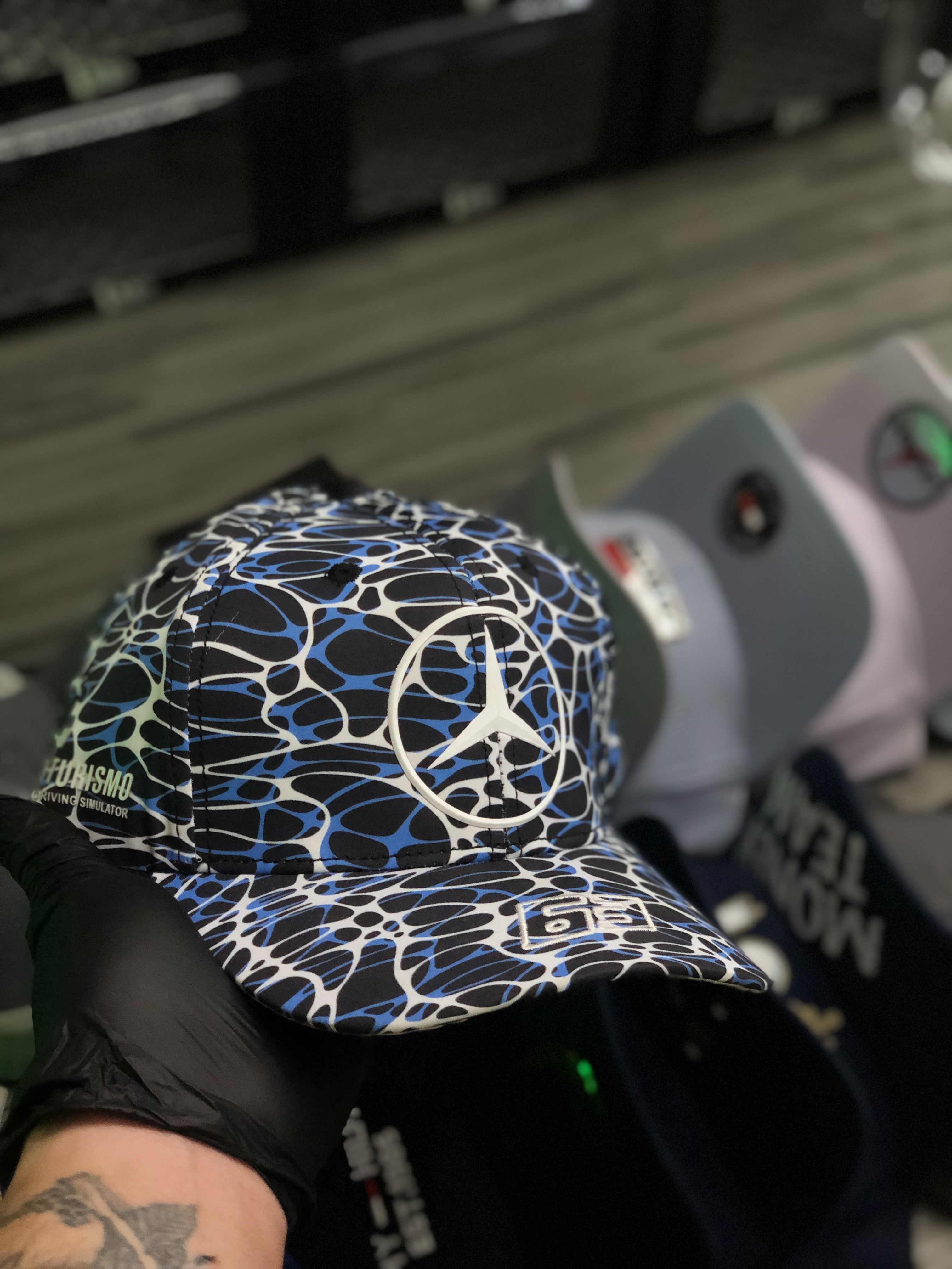 Gorra AAA Mercedes azul 