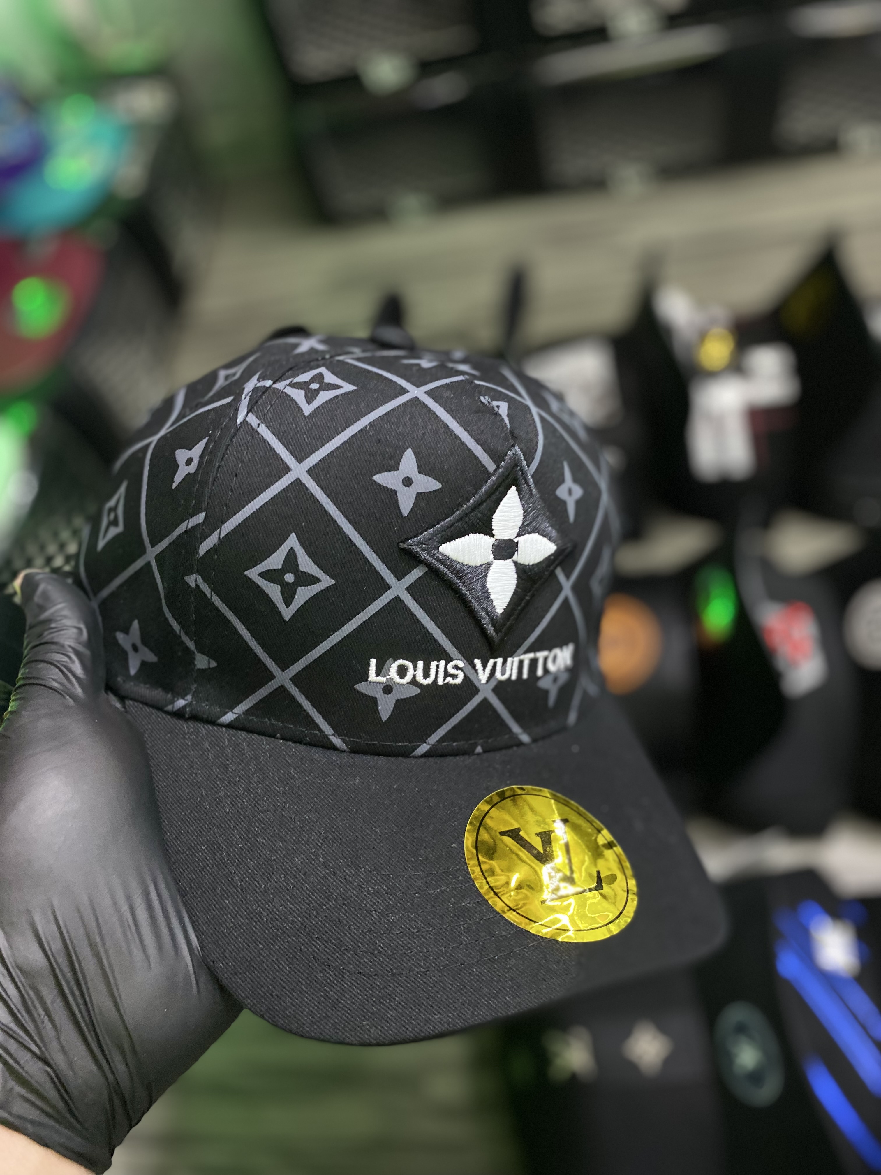 Gorra AAA louis vuitton edi 1 