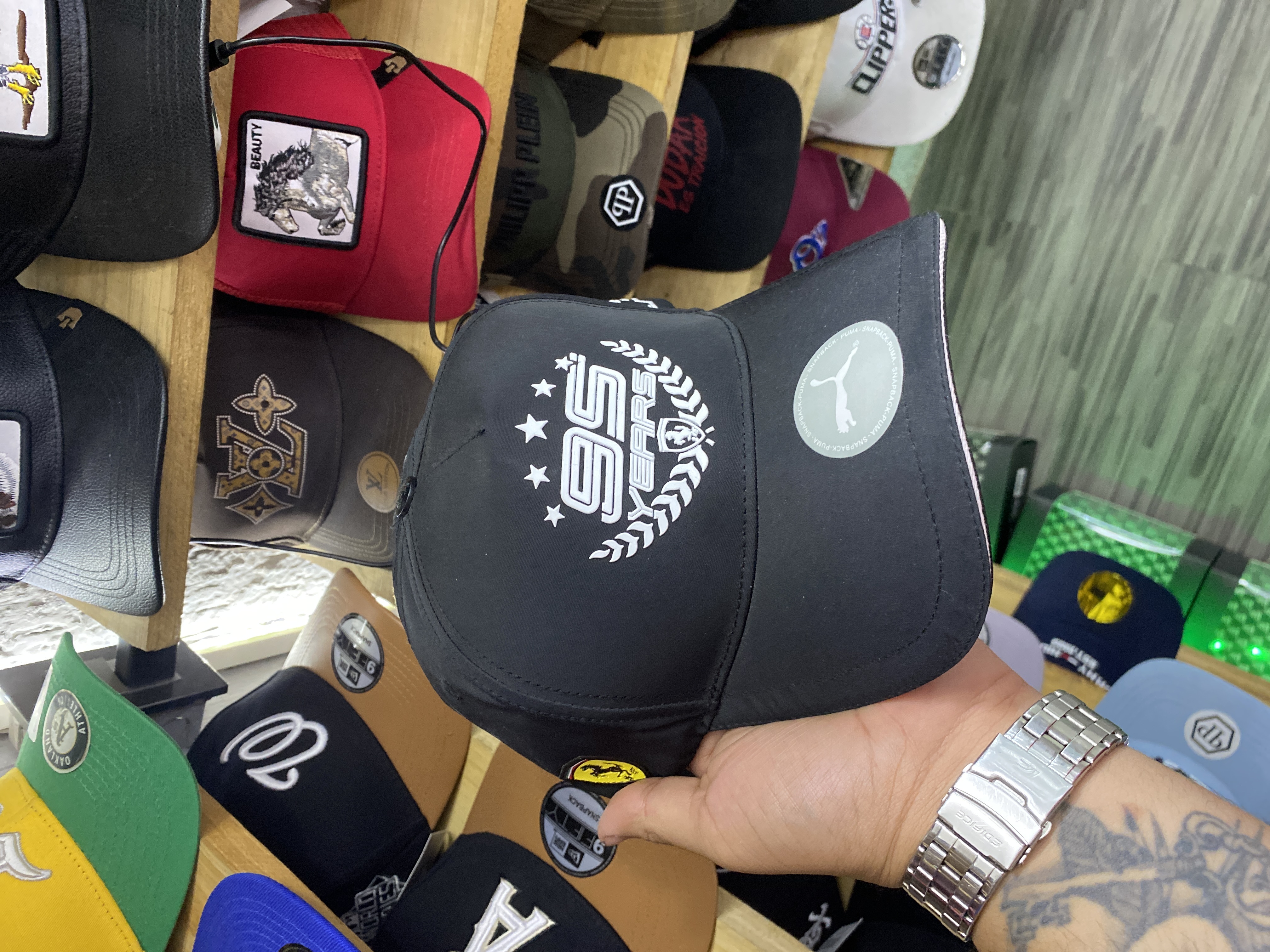 Gorra AAA Ferrari negra 