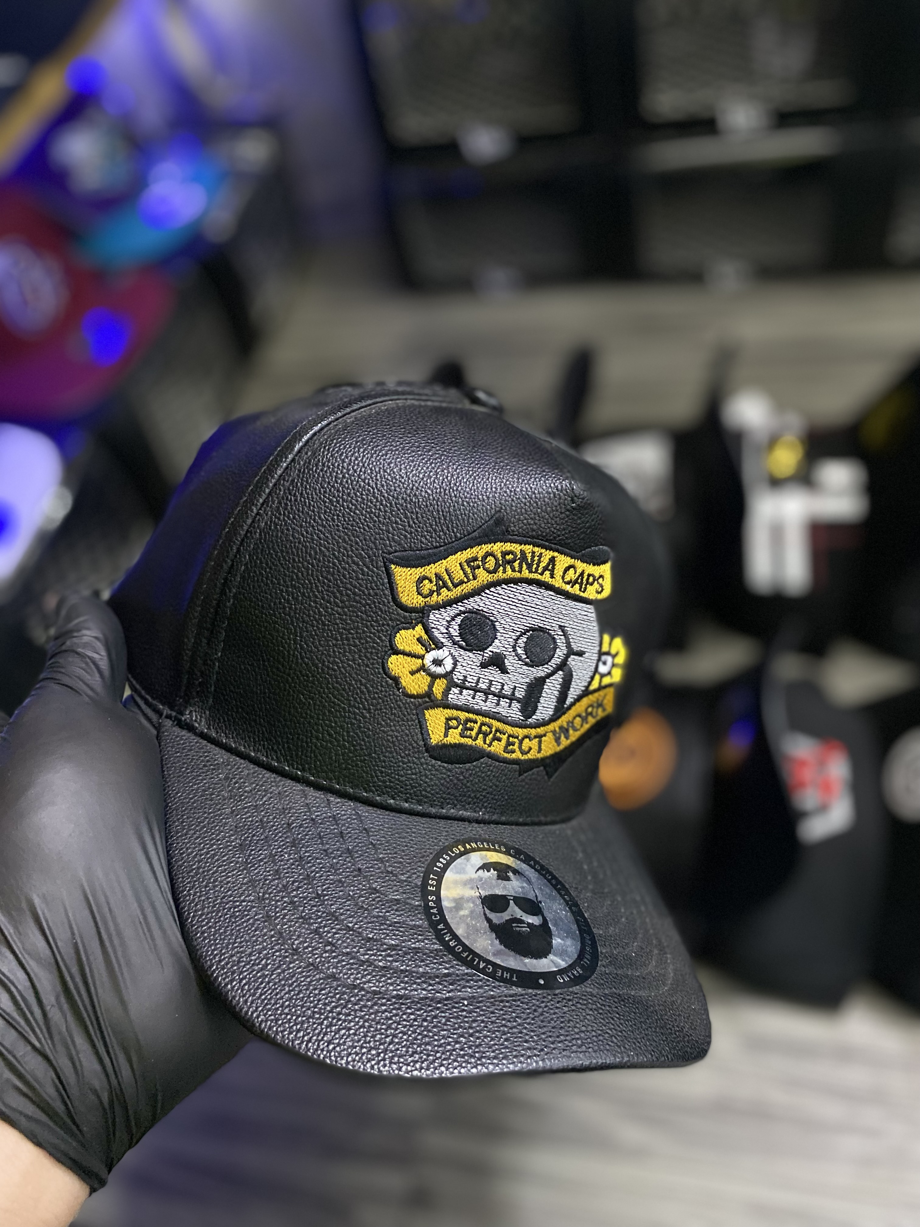 Gorra AAA california negra con calavera 