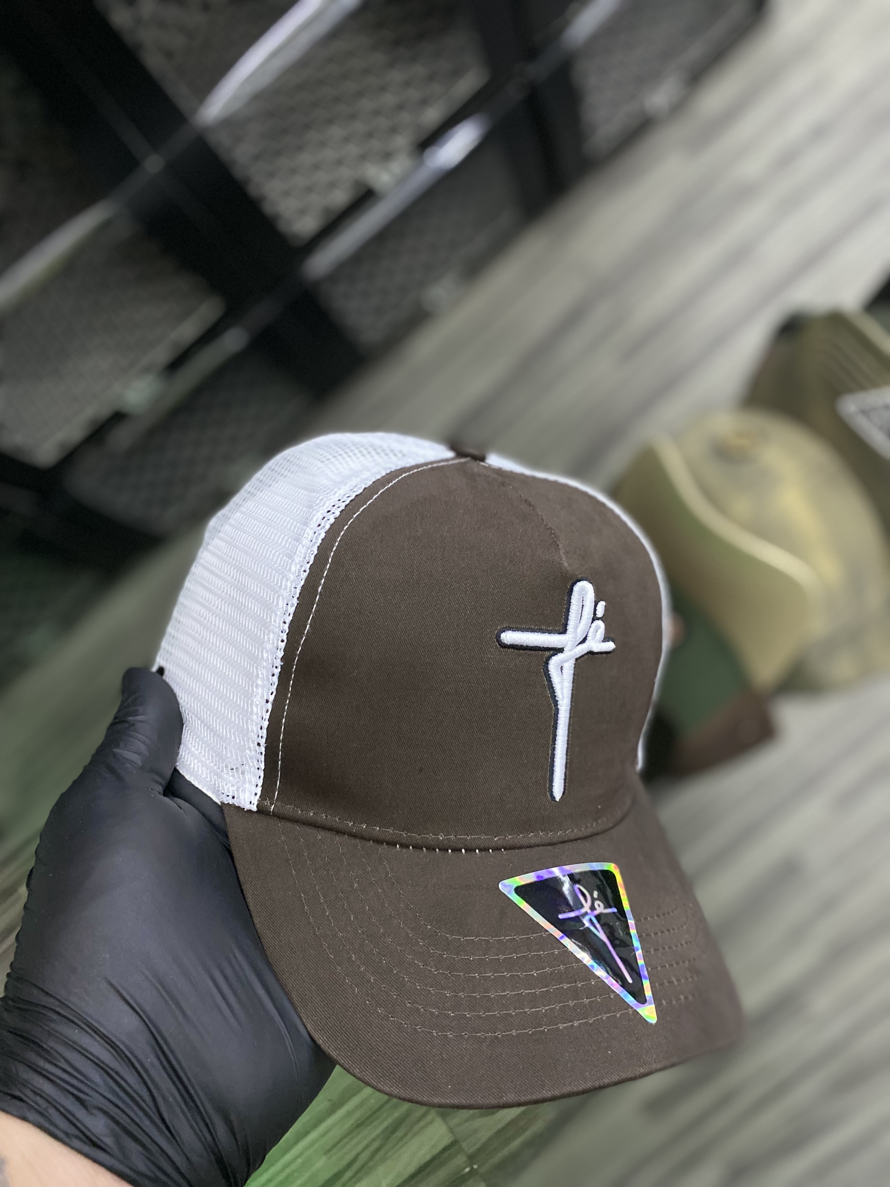 Gorra AAA FE marron 